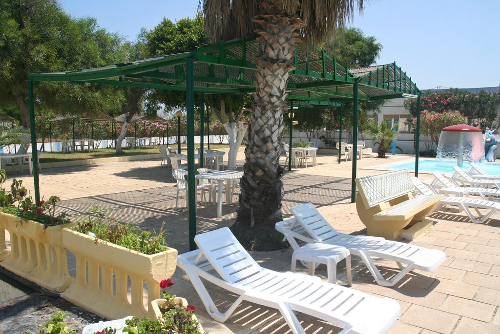 Hotel Complexe Touristique Sidi Salem Bizerte Exterior foto