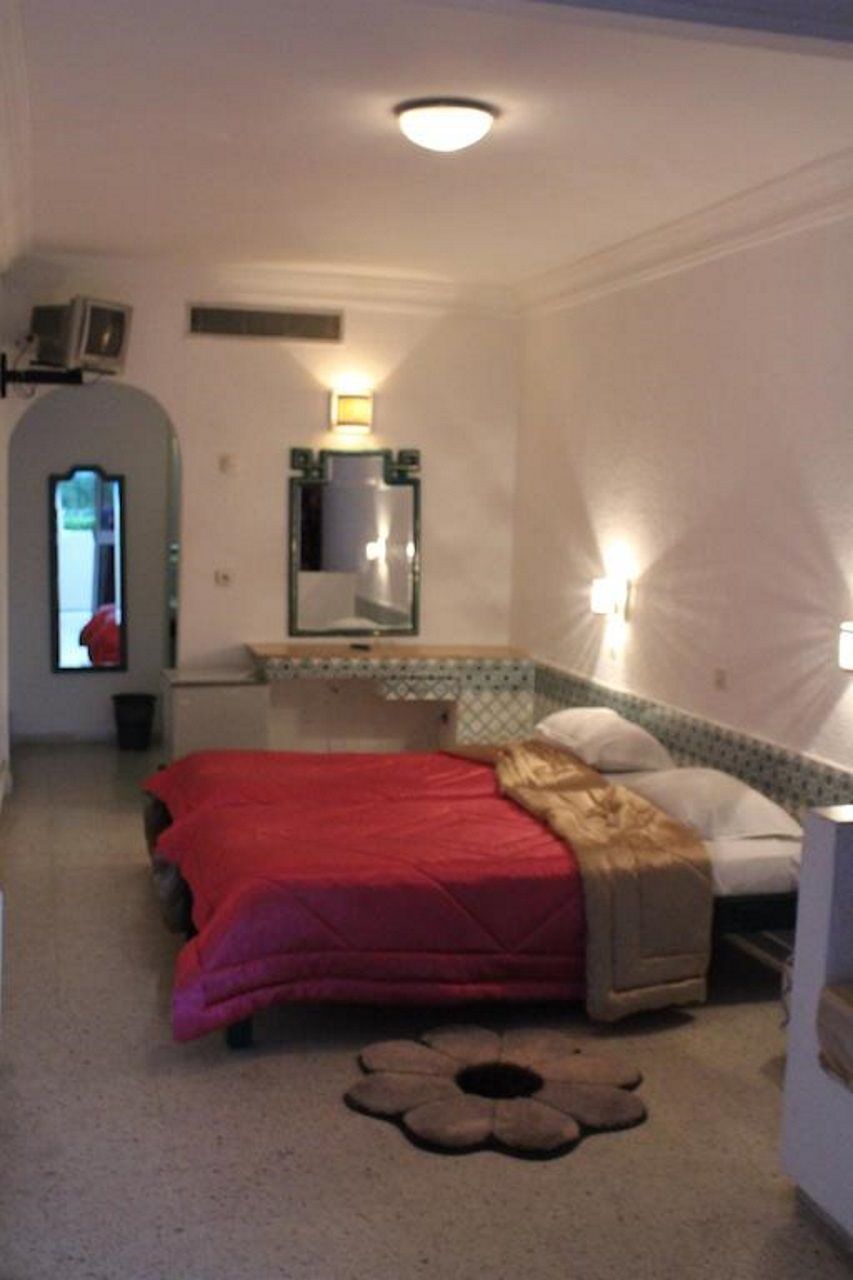 Hotel Complexe Touristique Sidi Salem Bizerte Exterior foto